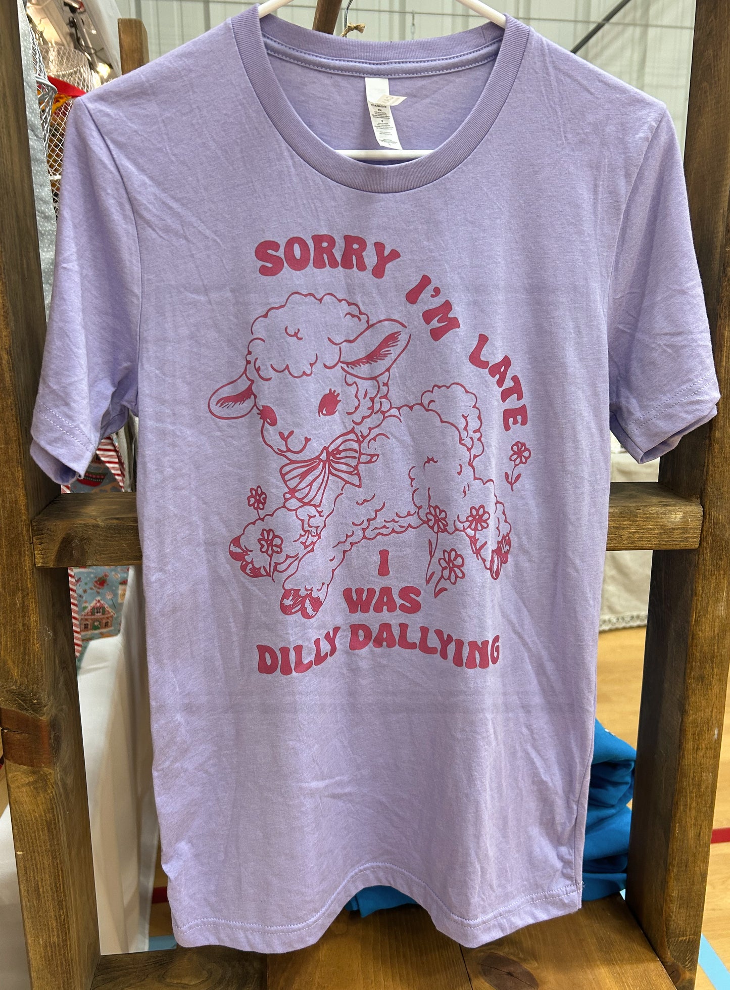 Dilly Dallying tee